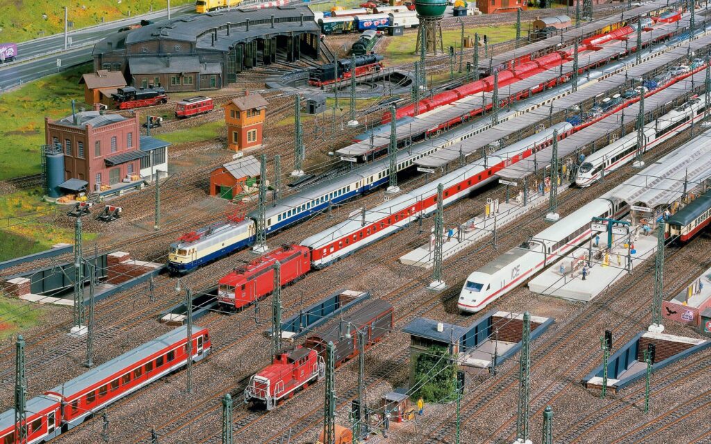 Komplexe Modelleisenbahn als Sinnbild für komplexe Arbeitssysteme